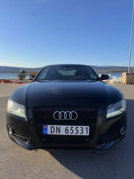 Audi A5 2011 photo 4
