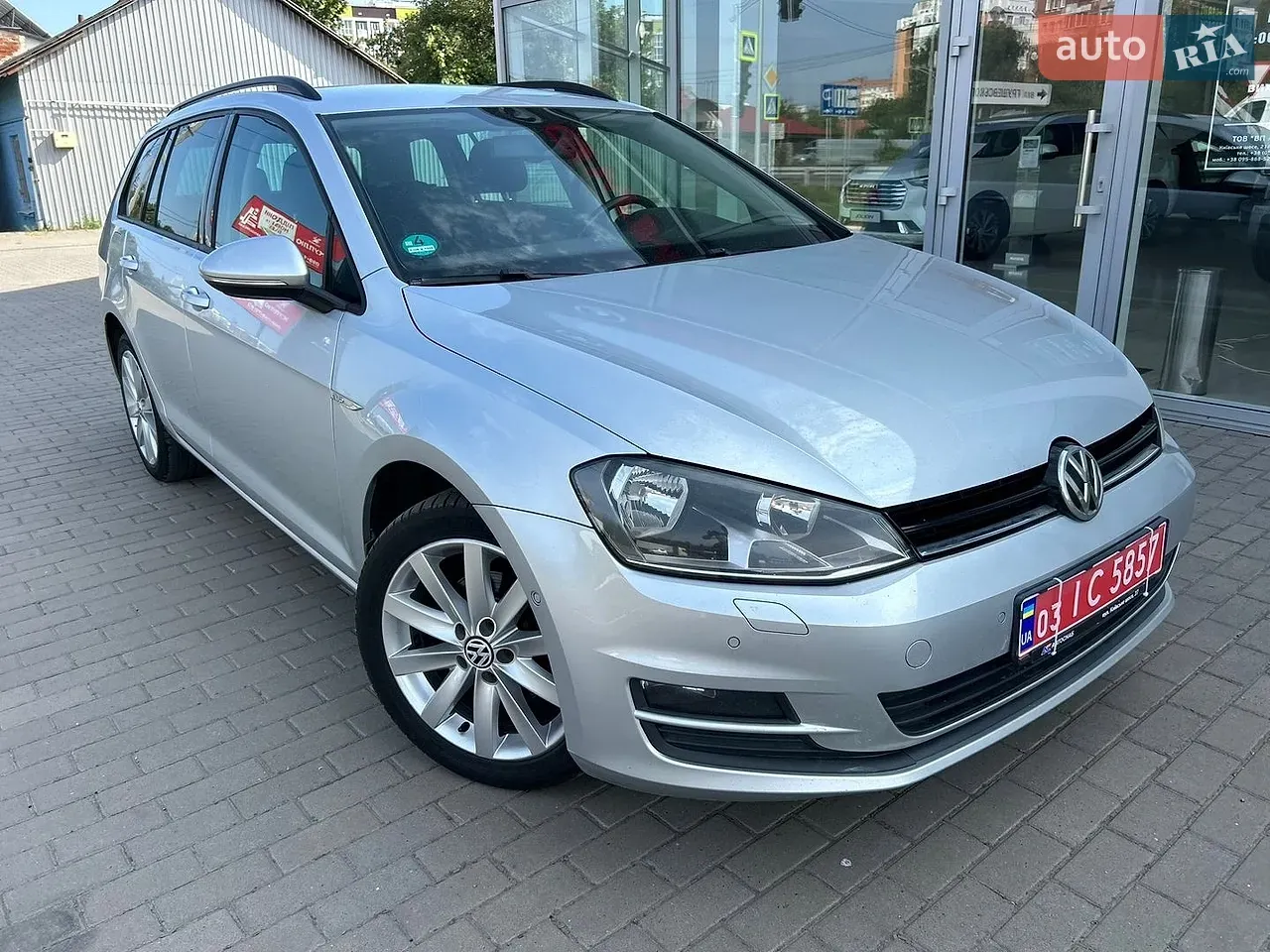 Volkswagen Golf 2015 photo 2
