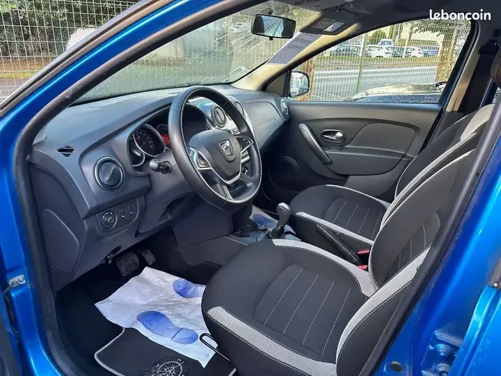 Dacia Sandero 2018 photo 4