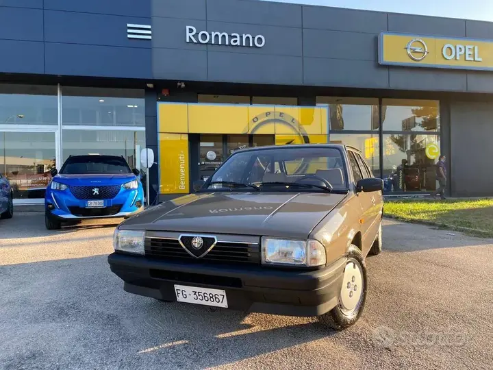 Alfa Romeo 33 1985 photo 2