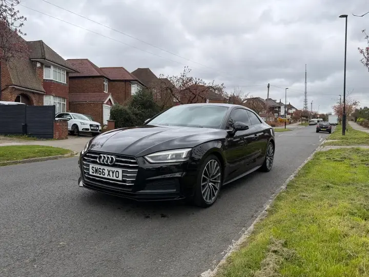 Audi A5 2017 photo 2