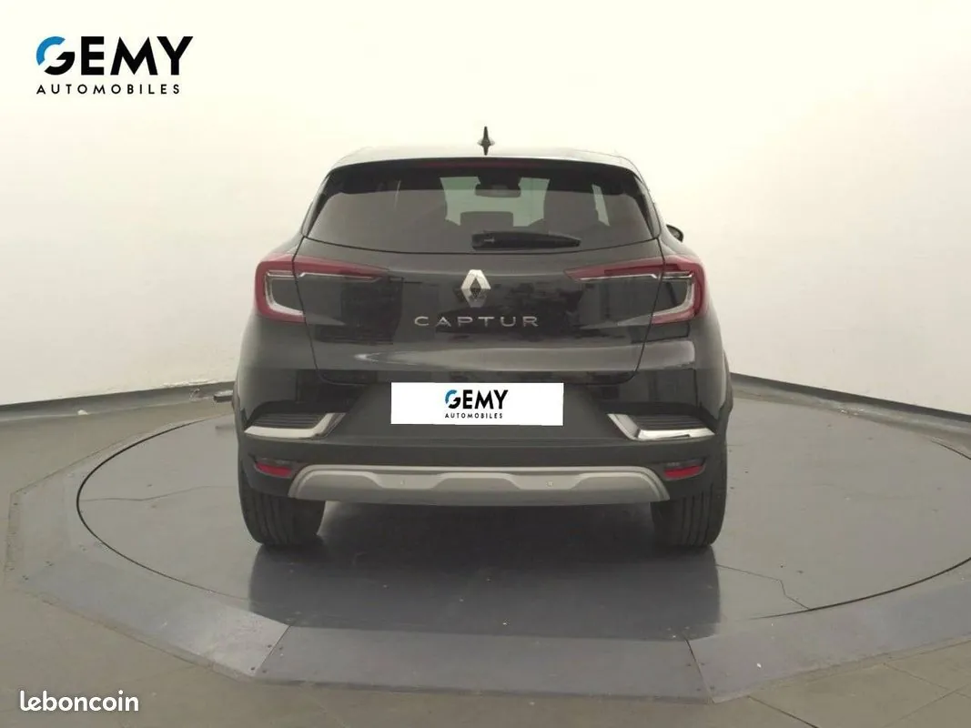 Renault Captur 2024 photo 5