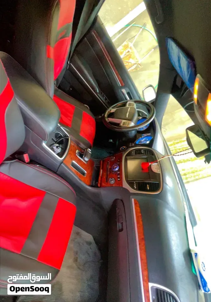 Chrysler 300 2012 photo 4