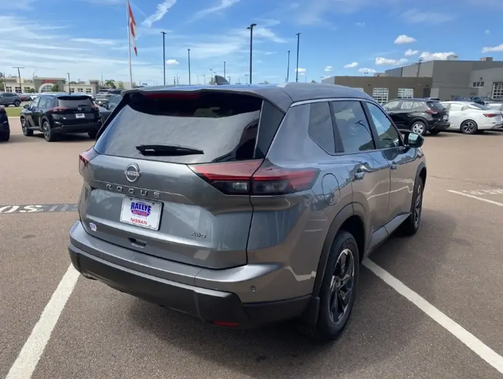 Nissan Rogue 2026 photo 4