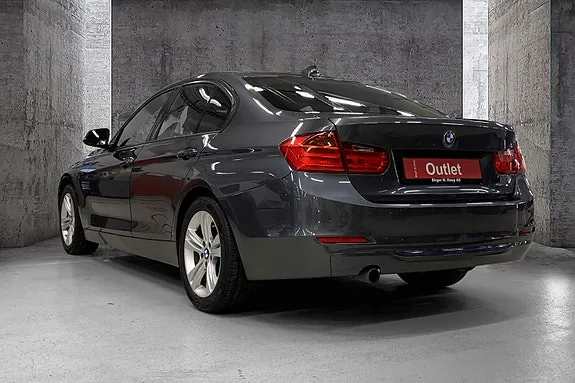 BMW 318D 2015 photo 3