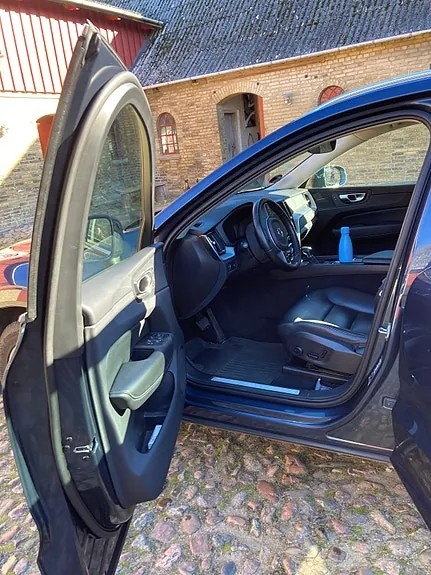 Volvo Xc60 2019 photo 5