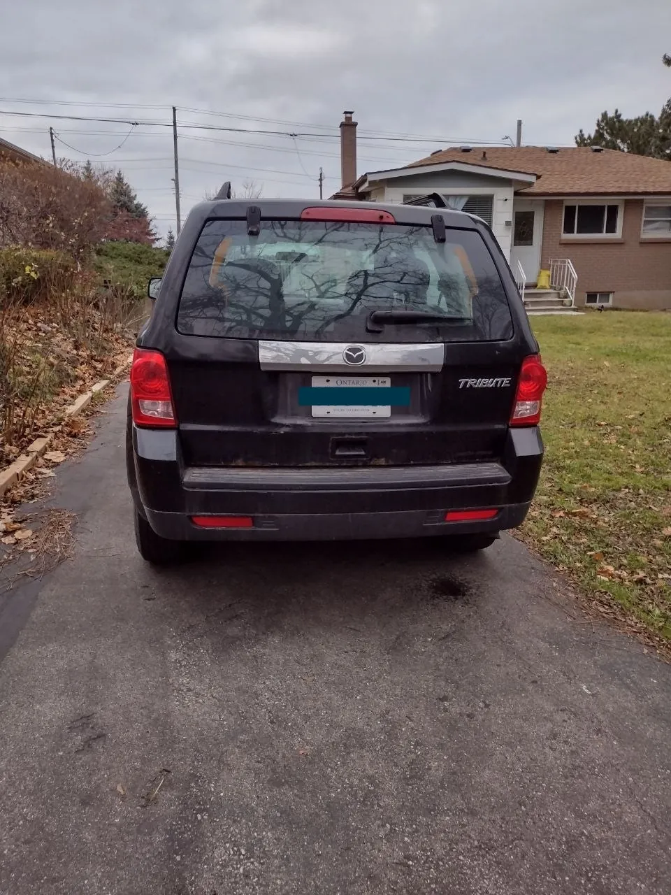 Mazda Tribute 2011 photo 2