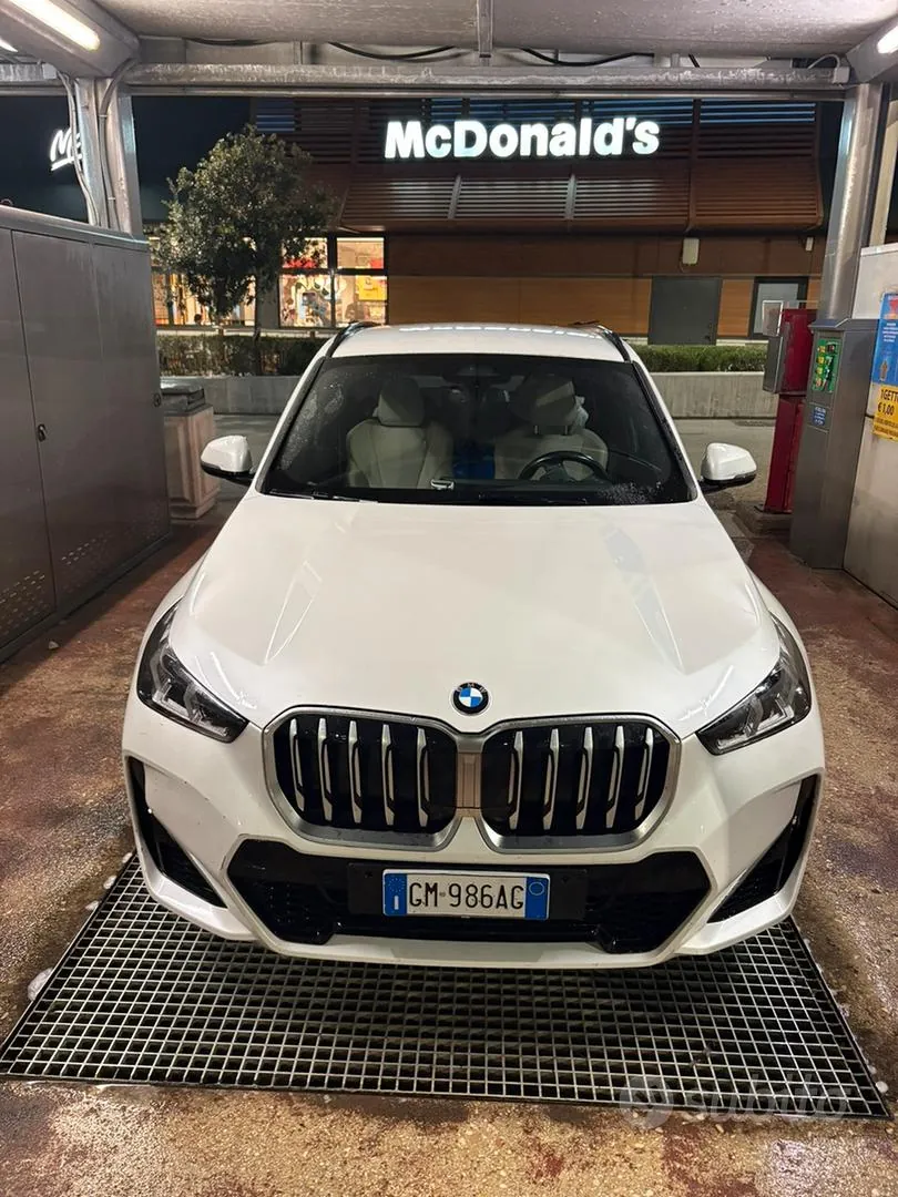 BMW X1 2022 photo 4