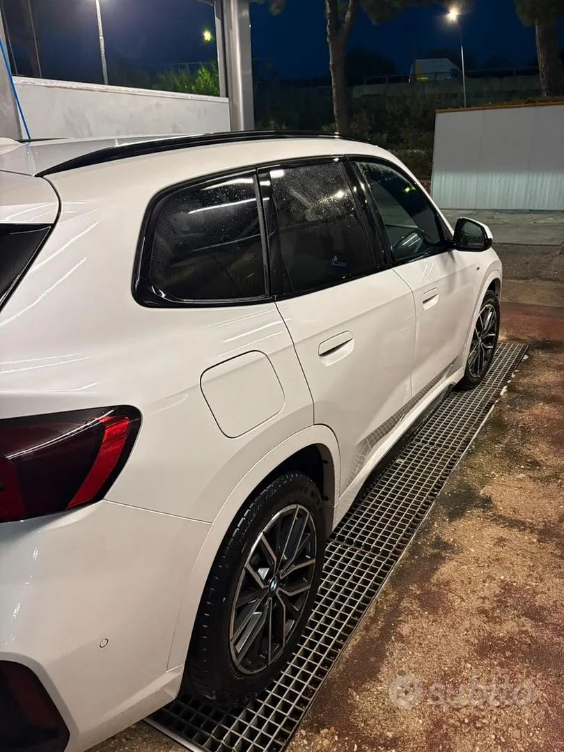 BMW X1 2022 photo 3