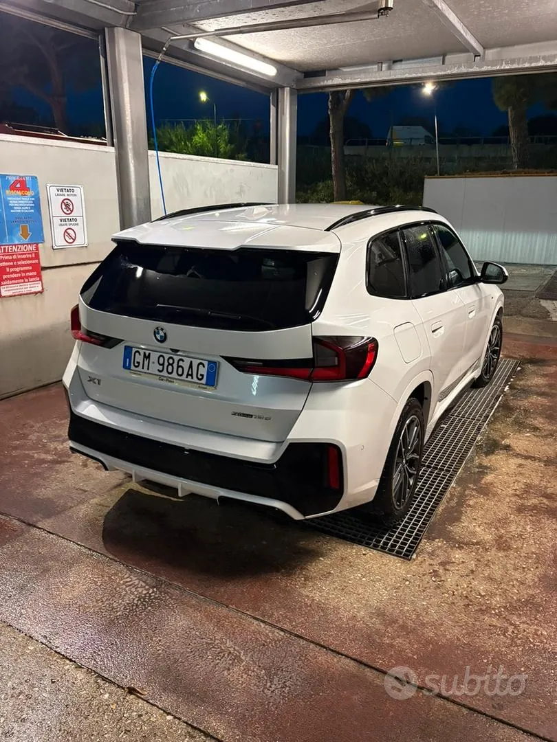 BMW X1 2022 photo 2