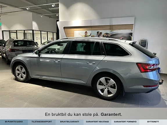 Skoda Superb 2016 photo 4