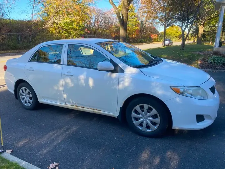 Toyota Corolla 2010 photo 5