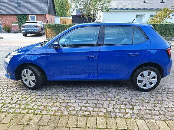 Skoda Fabia 2020 photo 3