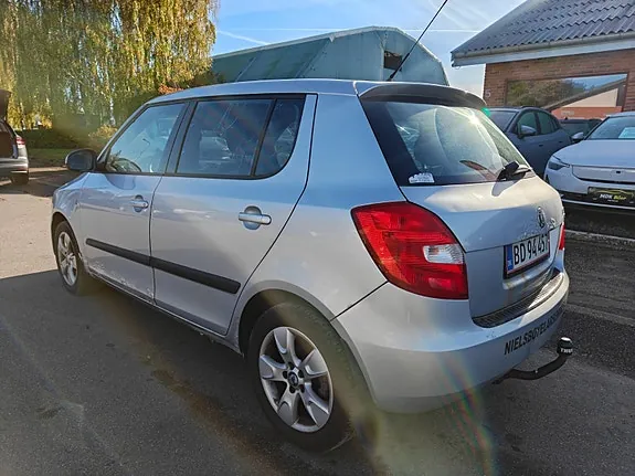 Skoda Fabia 2007 photo 3