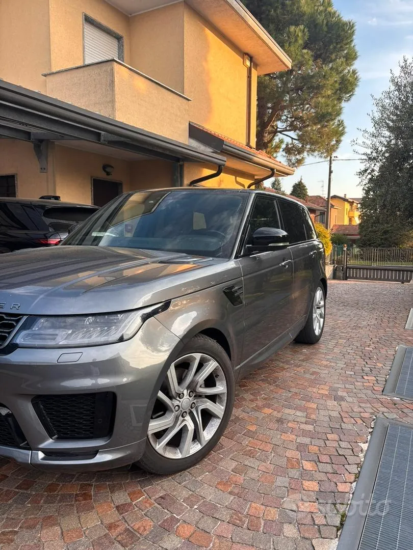 Land Rover Range Rover Sport 2019 photo 2