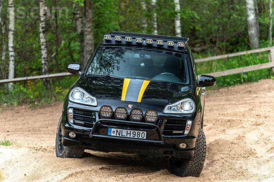 Porsche Cayenne 2007 photo 2