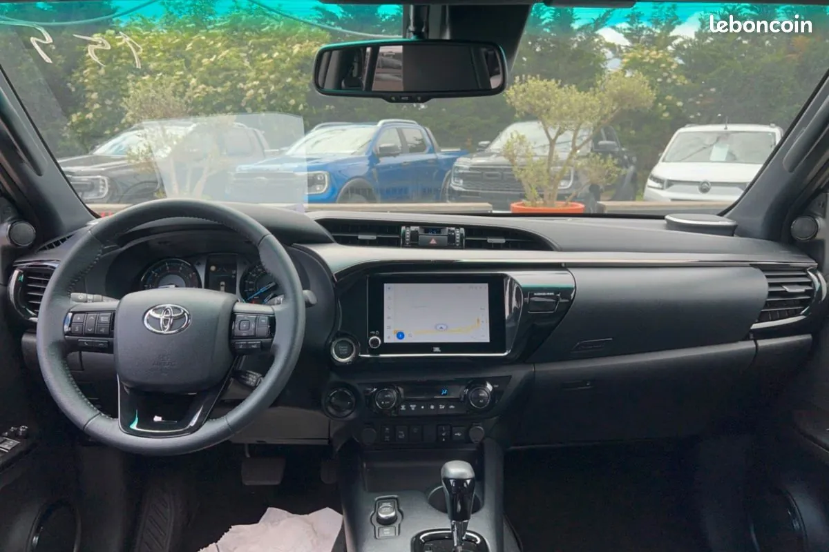 Toyota Hilux 2026 photo 3