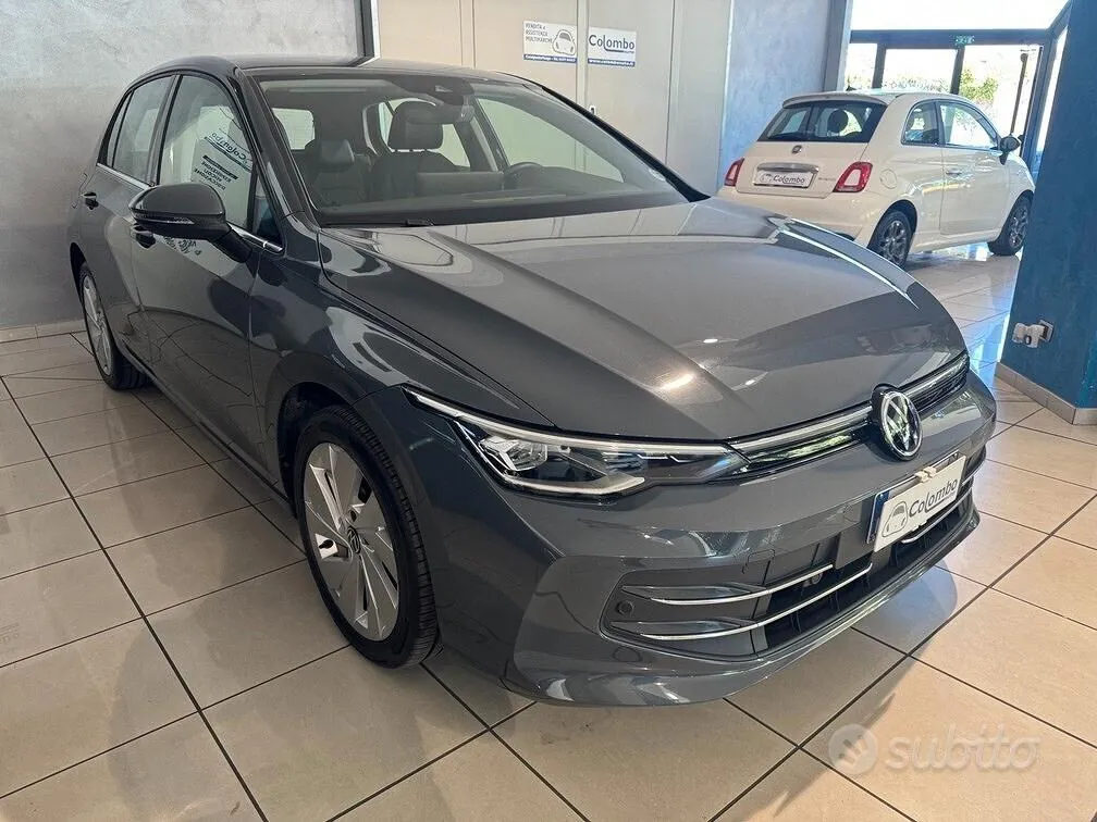 Volkswagen Golf 2025 photo 4