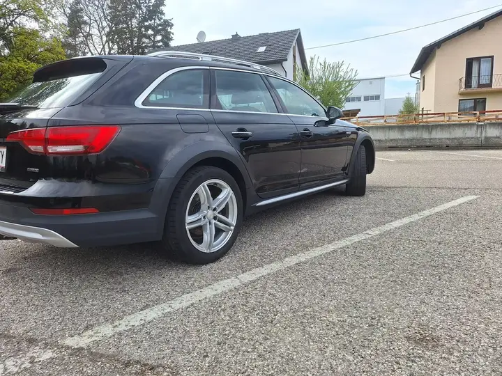 Audi A4 Allroad 2017 photo 2