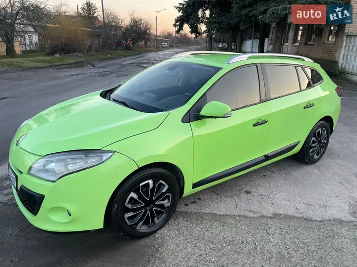 Renault Megane 2012 photo 3