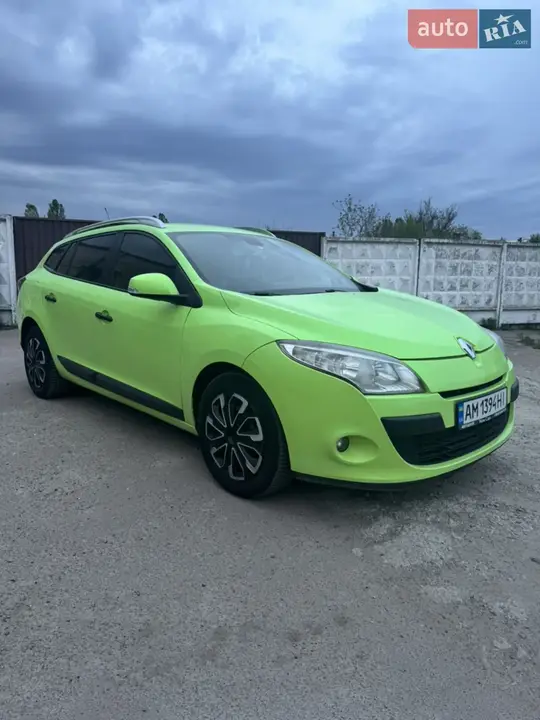 Renault Megane 2012 photo 4