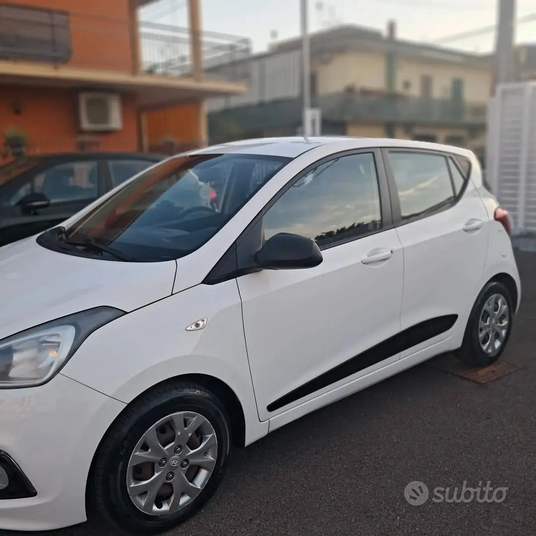 Hyundai I10 2015 photo 2