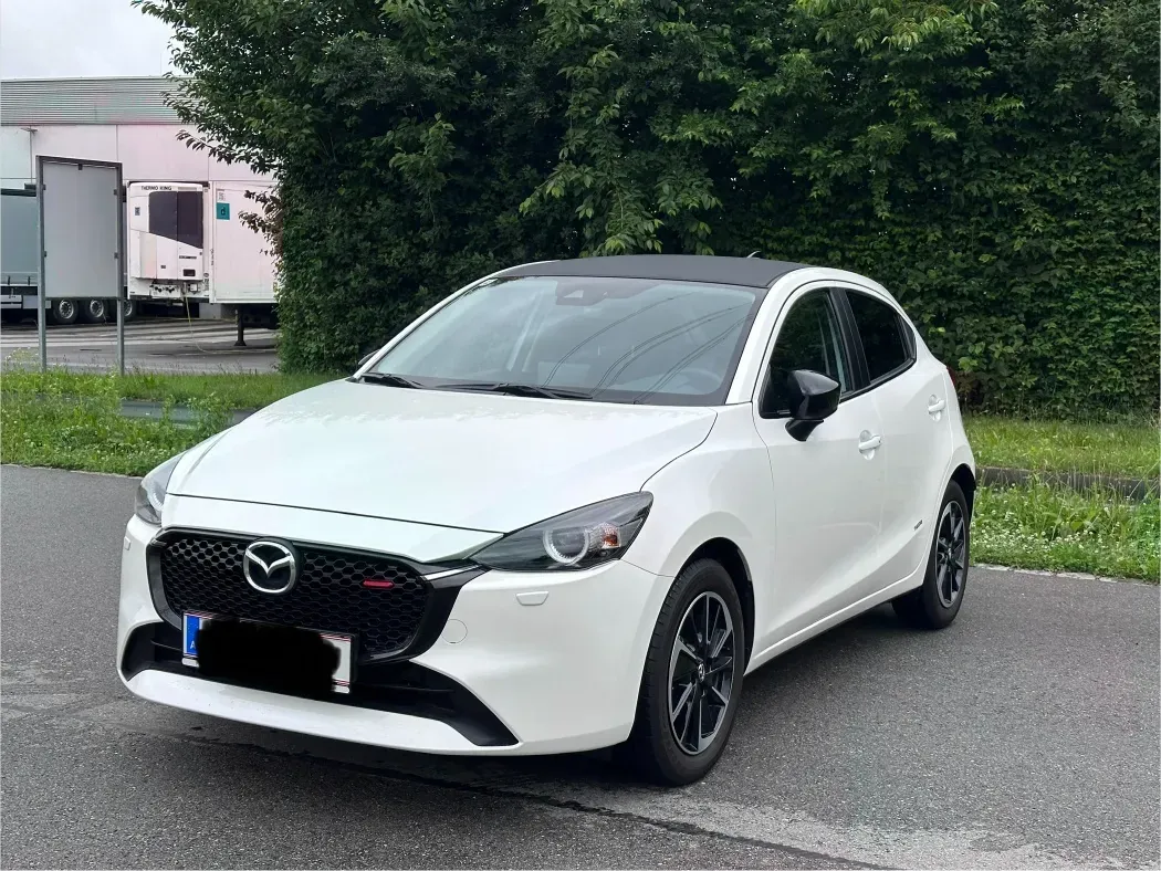 Mazda Mazda2