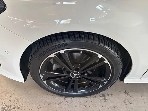 Mercedes-Benz B200 2017 photo 5