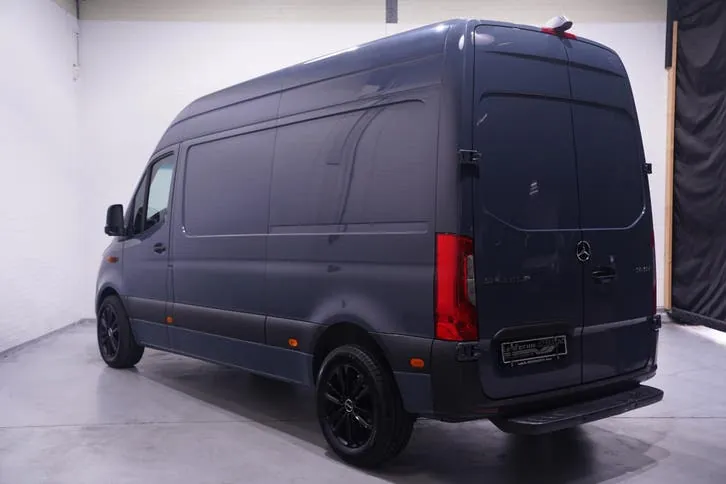Mercedes-Benz Sprinter 2024 photo 3