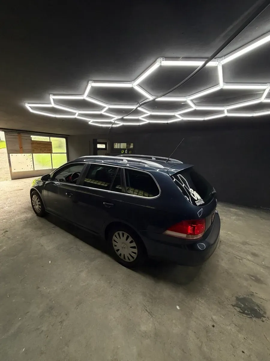 Volkswagen Golf 2009 photo 3