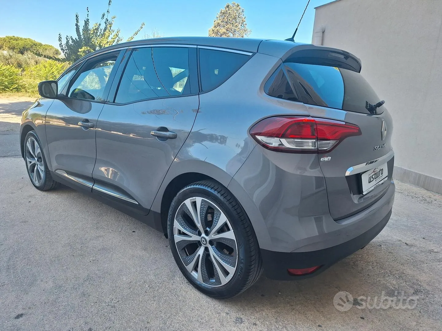 Renault Scenic 2017 photo 4