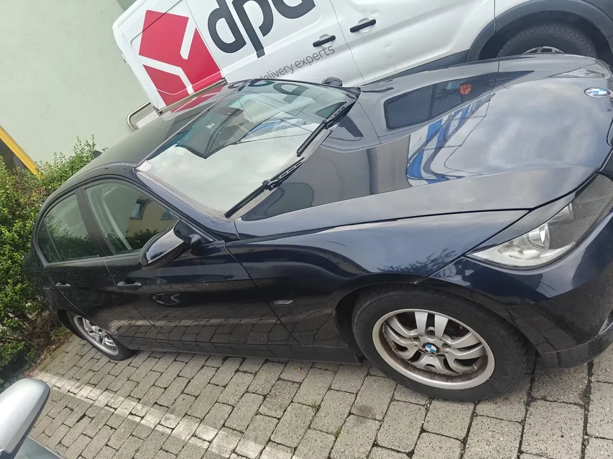 BMW 3 Series 2006 photo 2