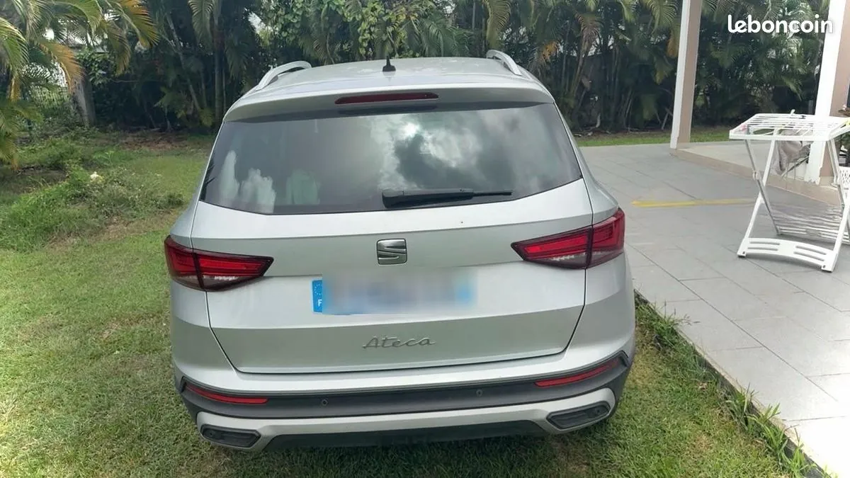 Seat Ateca 2024 photo 2