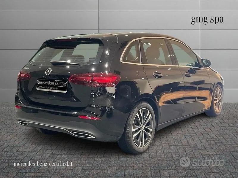 Mercedes-Benz Claسة B 2026 photo 2