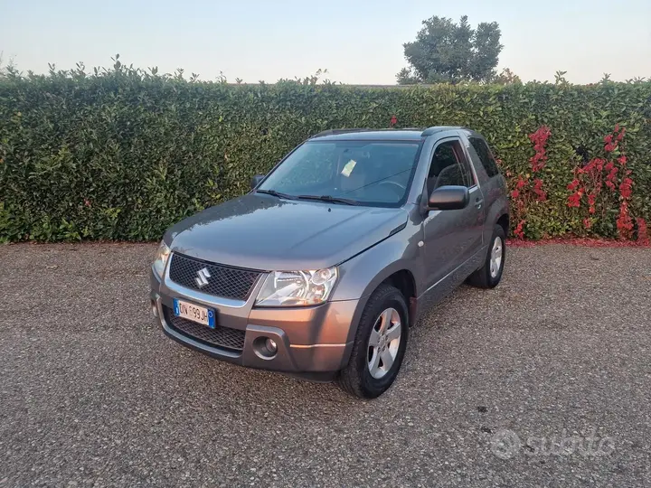 Suzuki Grand Vitara 2008 photo 2