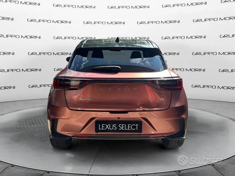 Lexus Lbx 2024 photo 4