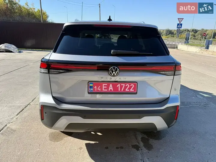 Volkswagen Tiguan 2025 photo 5