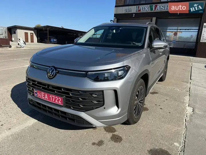 Volkswagen Tiguan 2025 photo 4
