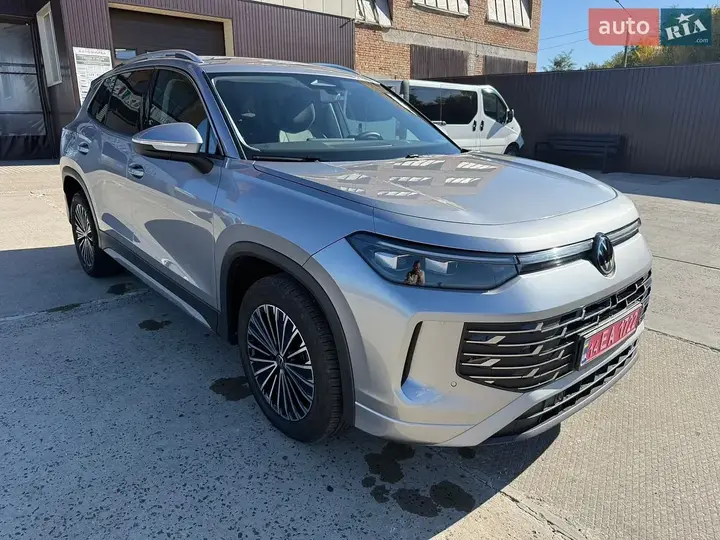 Volkswagen Tiguan 2025 photo 3