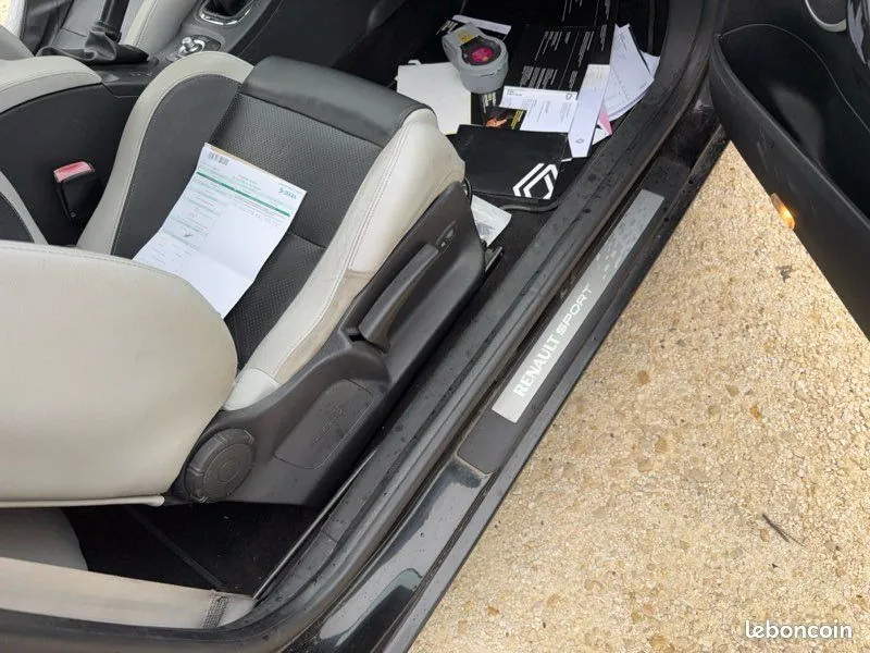 Renault Megane 2012 photo 3