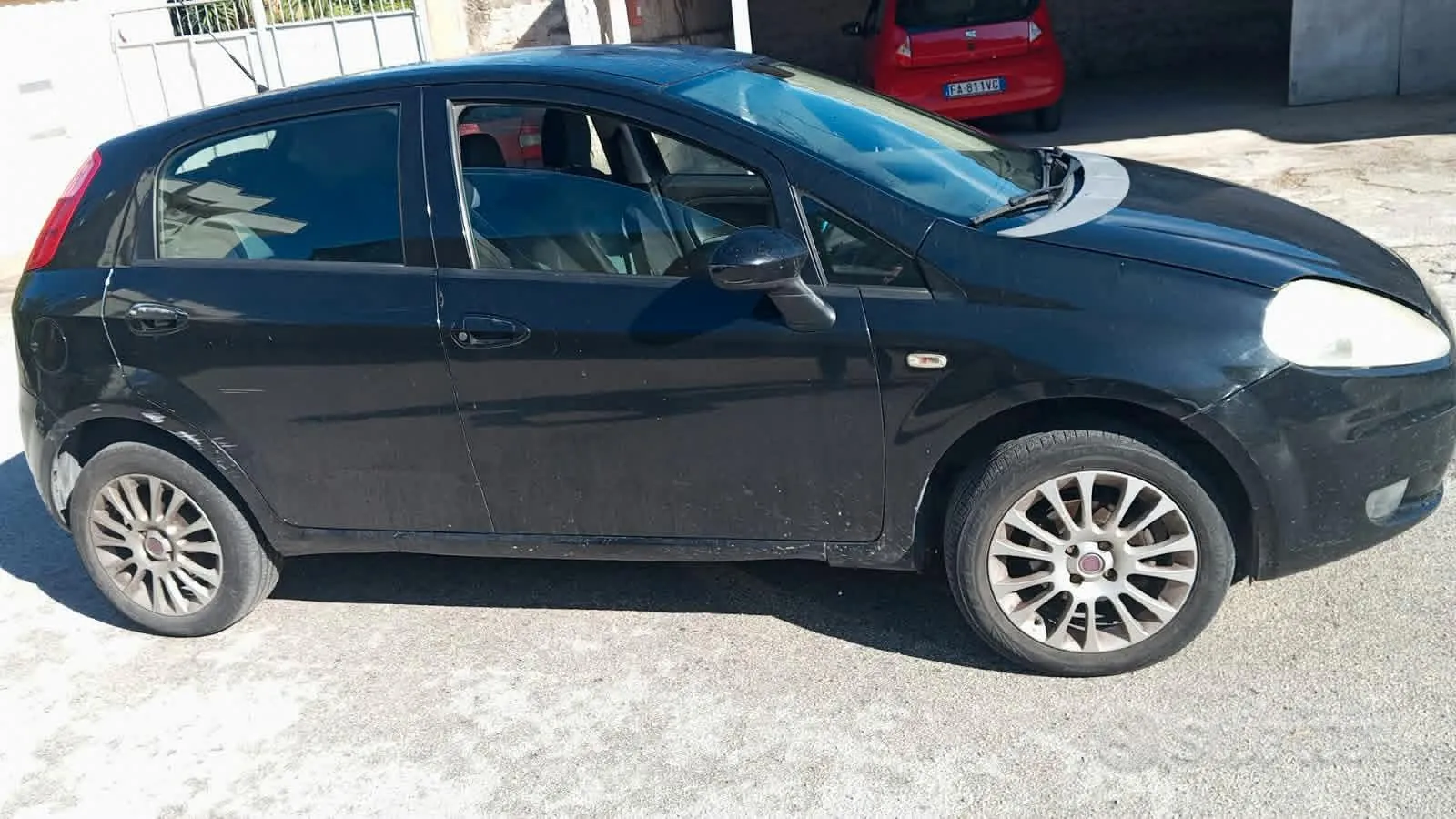 Fiat Grande Punto 2009 photo 4