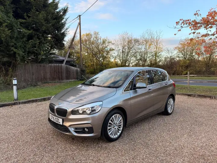 BMW 2 Series Active Tourer 2015 photo 5