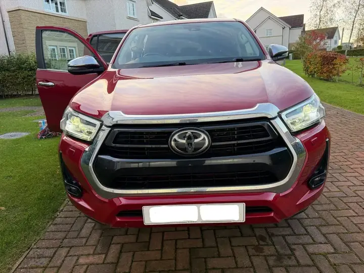 Toyota Hilux