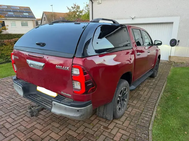 Toyota Hilux 2022 photo 5