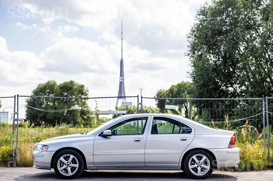 Volvo S60 2007 photo 4