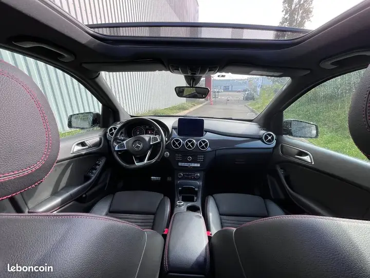 Mercedes-Benz B-Class 2018 photo 3