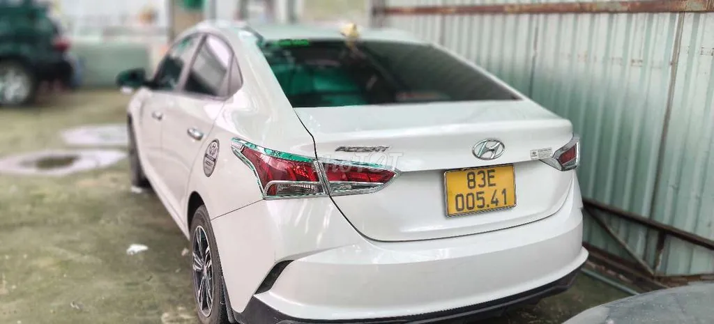 Hyundai Accent 2022 photo 3