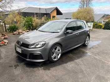 Volkswagen Golf 2012 photo 2