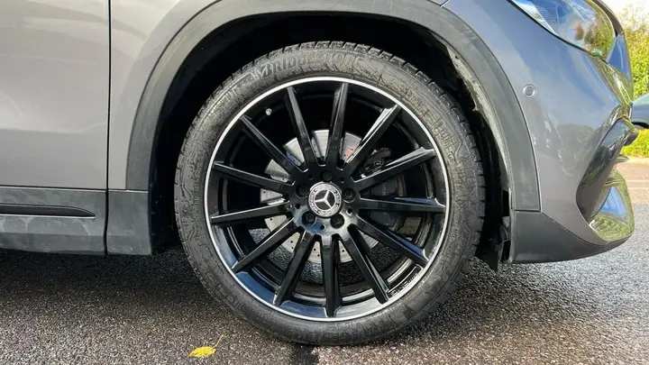 Mercedes-Benz Gla 2023 photo 5