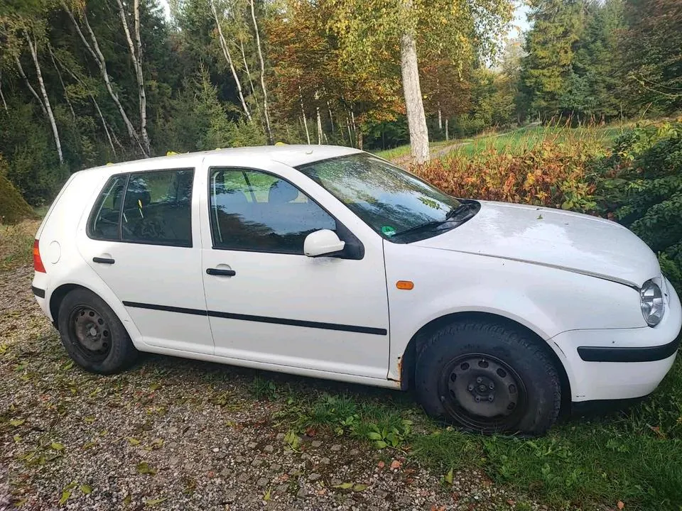 Volkswagen Golf 4